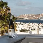 Olympia Aparthotel 3*