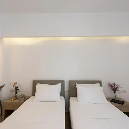 أولمبيا 3* Mykonos Town