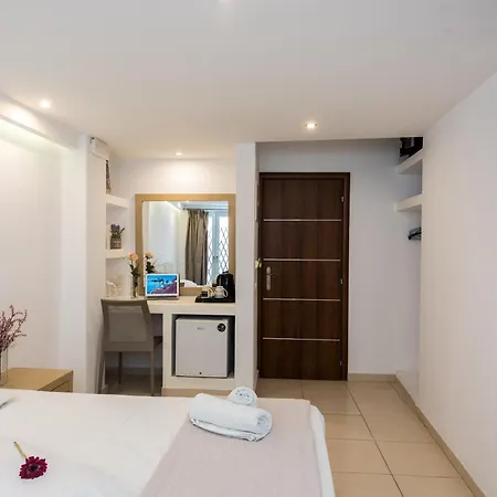 أولمبيا 3* Mykonos Town